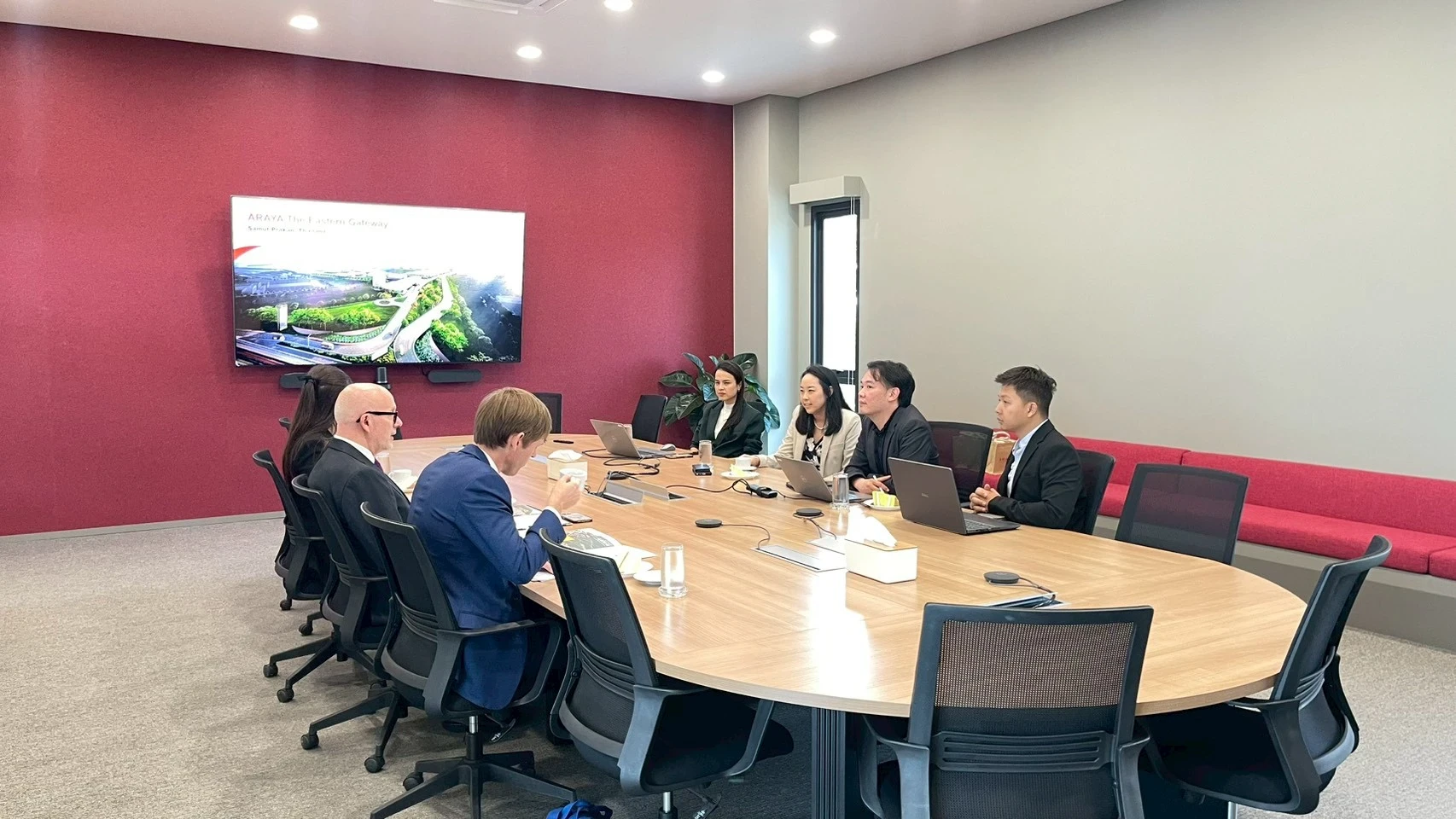 Welcoming the UK Chamber of Commerce to explore our future-ready industrial township in Thailand.